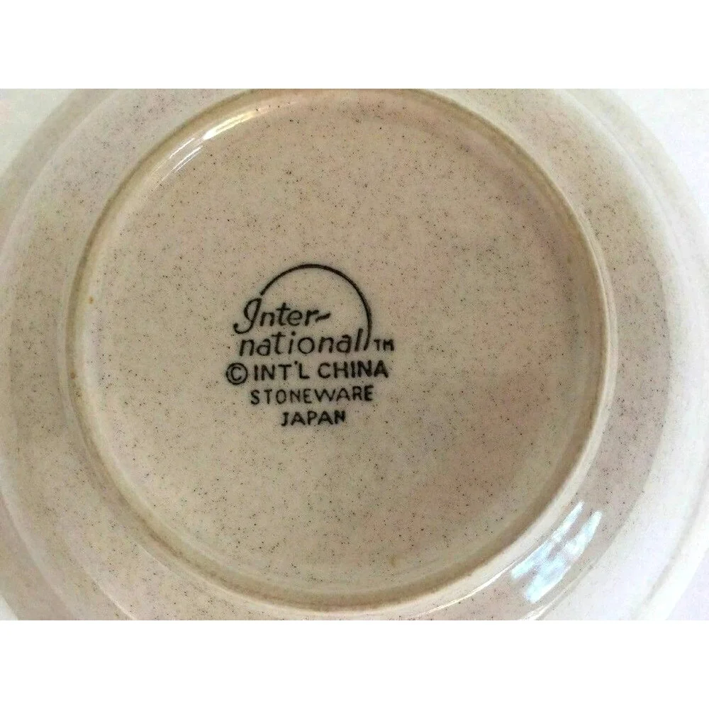 Set 2 International Stoneware Japan Cereal Soup Bowl Geese Lamb Bird Blue Rim - Picture 3 of 11